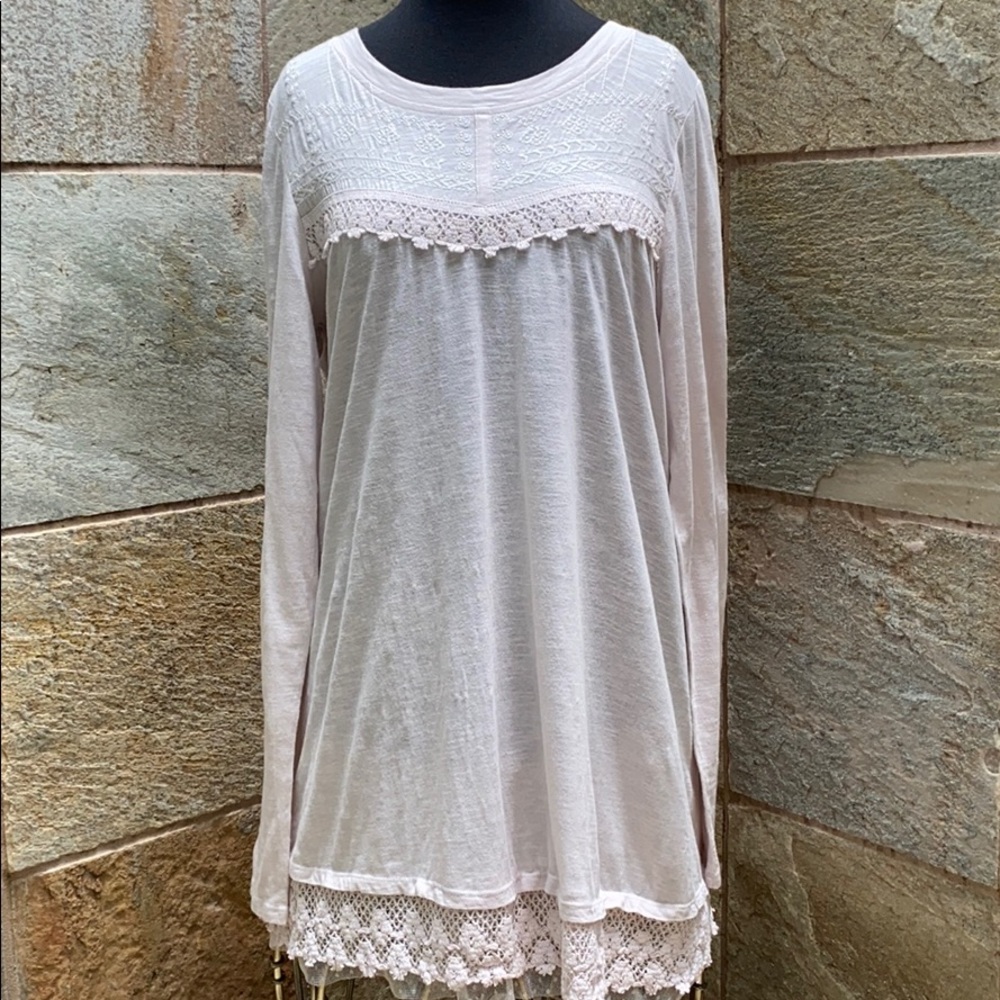 LOGO Laced Hem Cotton Blouse (cream)